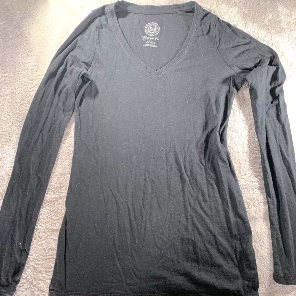 authentic american heritage black vneck longsleeve